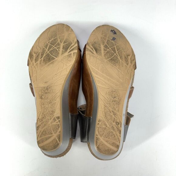 Women Naot Goddess Sandals Brown Silver Leather Low Wedge Heels Size 39 US 8 - Picture 9 of 9